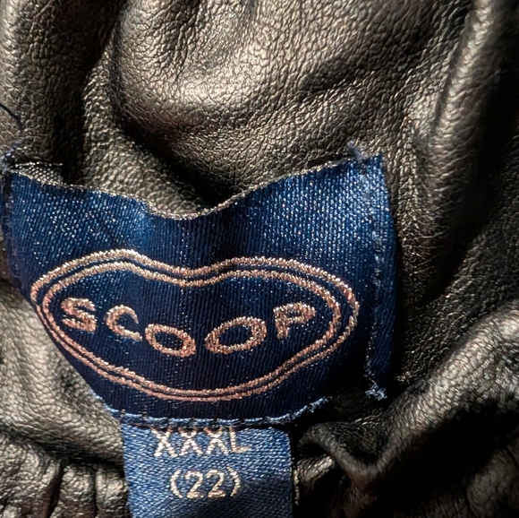 Black Faux Leather Pants-light Cheetah Print - Picture 5 of 6